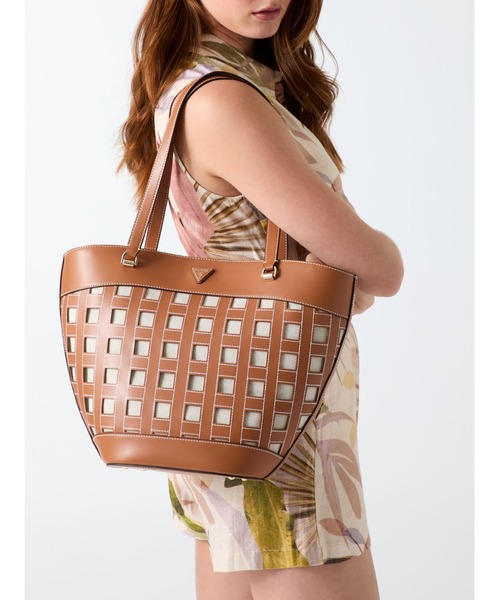 FRANKIE Tote トートバッグ | GUESS(ゲス) JAPAN 公式オンラインストア