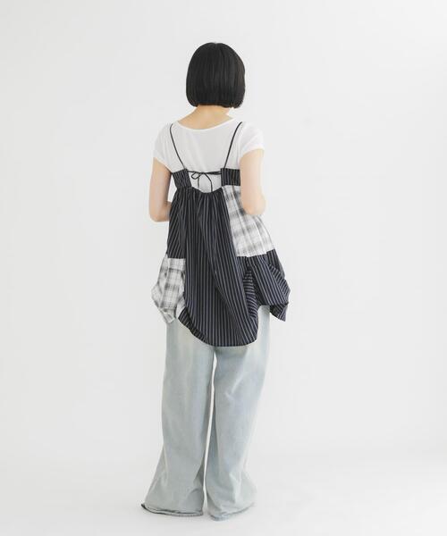 KBF(ケイビーエフ)の「タックドレープTEE(Tシャツ/カットソー・レディース・グリーン系その他/イエロー系その他/オフホワイト/ブラック・ONE)」の11枚目の写真