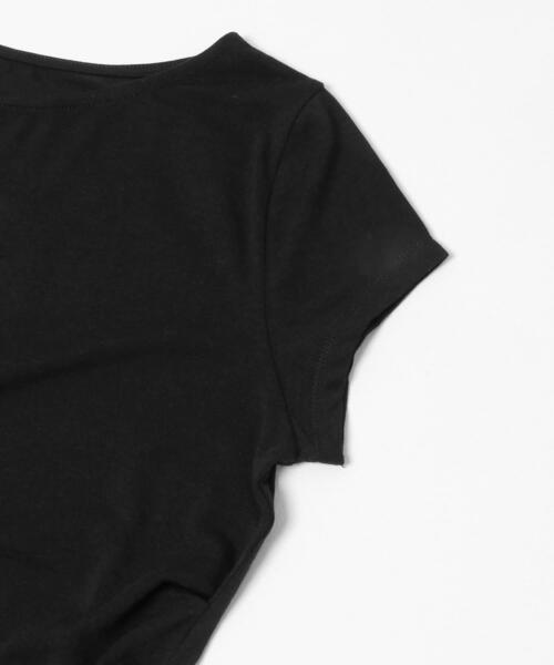 KBF(ケイビーエフ)の「タックドレープTEE(Tシャツ/カットソー・レディース・グリーン系その他/イエロー系その他/オフホワイト/ブラック・ONE)」の22枚目の写真