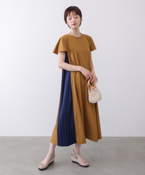 Bou Jeloud(ブージュルード)の「【接触冷感】脇プリーツワンピース(ワンピース・レディース・ブラック/キャメル/グレイッシュベージュ・FREE)」の19枚目の写真