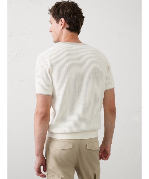 BANANA REPUBLIC FACTORY STORE（バナナリパブリック ファクトリーストア）の「BANANA REPUBLIC FACTORY STORE　　コントラストカラーテクスチャードセータートップス（ニット/セーター・メンズ・その他/アイボリー/カーキ・M/L/XL/S）」の6枚目の写真