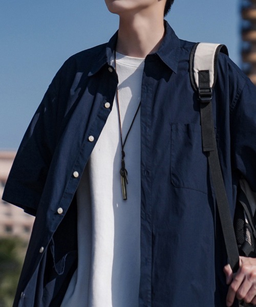 KELVIN(ケルヴァン)の「Urban Light Shirt アーバンライトシャツ(シャツ/ブラウス・メンズ・ベージュ/ネイビー・LARGE/MEDIUM)」の3枚目の写真