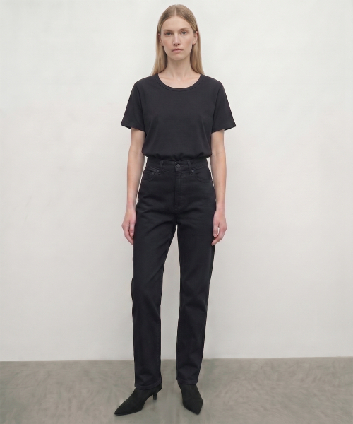 KIMDOH(キムド)の「Corta Cotton T-shirt(Tシャツ/カットソー・レディース・ブラック/ライトグレー/スカイブルー/ネイビー/アイボリー/カーキ・FREE)」の15枚目の写真