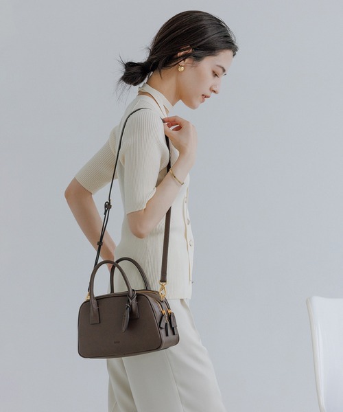 E'POR(エポール)の「【E'POR】TWO BOSTON BAG Mini/撥水・26AW新型(ハンドバッグ・レディース・ダークブラウン/ブラック・FREE)」の6枚目の写真