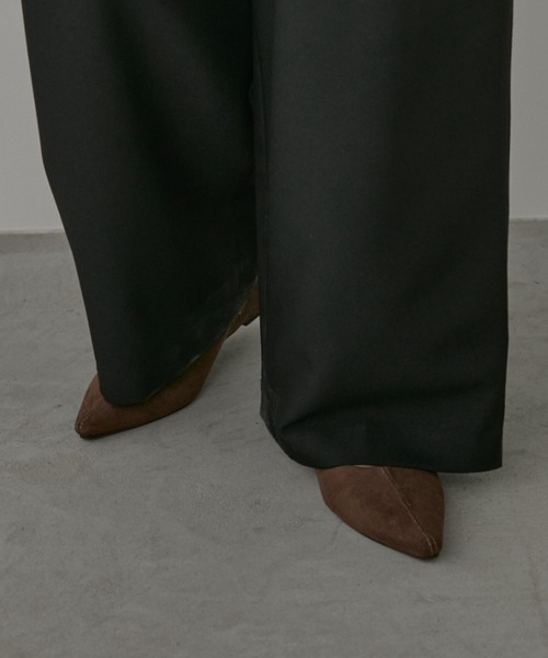 Aunt Marie's（アントマリーズ）の「ポインテッドトゥスウェードパンプス（パンプス・レディース・ブラウン/カーキ・SMALL/MEDIUM/LARGE）」の5枚目の写真