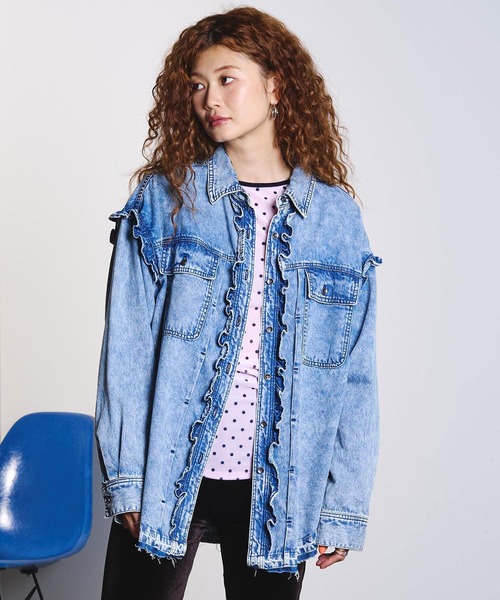 ROSE BUD(ローズバッド)の「FRILL DENIM SHIRT(シャツ/ブラウス・レディース・インディゴブルー/ライトインディゴブルー・ONE SIZE)」の3枚目の写真