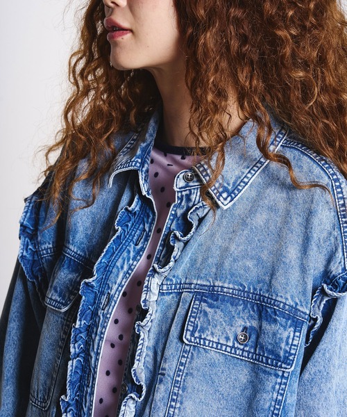 ROSE BUD(ローズバッド)の「FRILL DENIM SHIRT(シャツ/ブラウス・レディース・インディゴブルー/ライトインディゴブルー・ONE SIZE)」の10枚目の写真