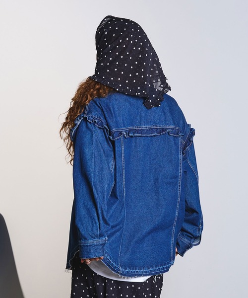 ROSE BUD(ローズバッド)の「FRILL DENIM SHIRT(シャツ/ブラウス・レディース・インディゴブルー/ライトインディゴブルー・ONE SIZE)」の18枚目の写真