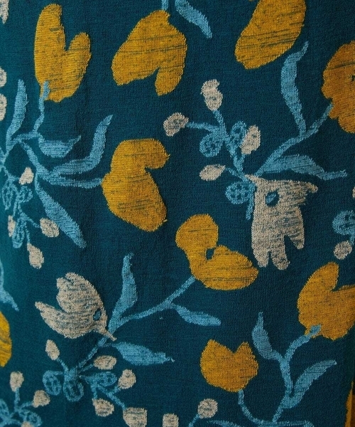 Jocomomola(ホコモモラ)の「【日本製】Aves ジャカードカットソープルオーバー(Tシャツ/カットソー・レディース・ベージュ/ブルー・40)」の12枚目の写真