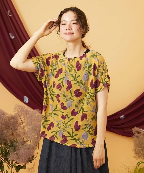 Jocomomola(ホコモモラ)の「【日本製】Aves ジャカードカットソープルオーバー(Tシャツ/カットソー・レディース・ベージュ/ブルー・40)」の17枚目の写真
