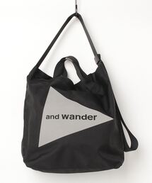 and wander（アンドワンダー）の「2WAYバッグ（ショルダーバッグ）」