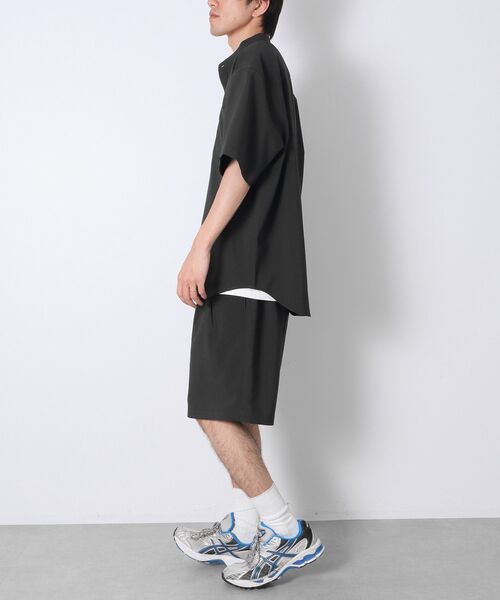 CRAFT STANDARD BOUTIQUE(クラフトスタンダードブティック)の「タックイージーショートパンツ(その他パンツ・メンズ・ライトブラウン/チャコールグレー/ネイビー・L/M)」の9枚目の写真