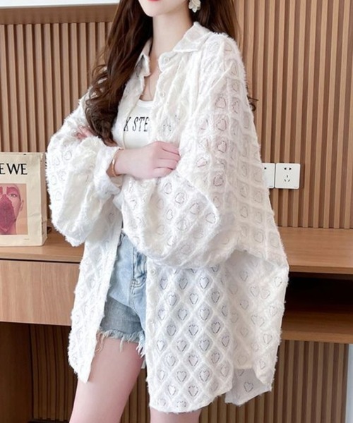 CHEER(チアー)の「【ハートレース】モヘア風 カットジャガード ビッグシャツ シアーシャツ オーバーサイズ 長袖 ブラウス 羽織り 透け感 韓国ストリート(シャツ/ブラウス・レディース・ホワイト/ブラック・FREE)」の9枚目の写真