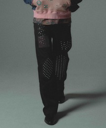 amok（アモク）の「STUDS PATCHED PANTS（その他パンツ）」