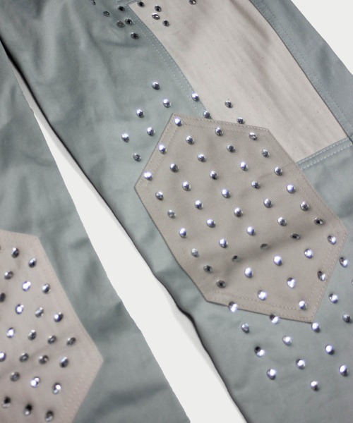 amok(アモク)の「STUDS PATCHED PANTS(その他パンツ・メンズ・ネイビー/ミント・S/M/L)」の21枚目の写真