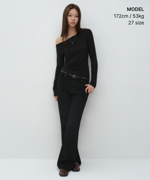 MUSINSA STANDARD WOMAN（ムシンサスタンダードウーマン）の「ウィメンズエッセンシャルワイドデニムパンツ[ブラック]（デニムパンツ・レディース・その他・27/26/25/24/32/23/30/29/28）」の2枚目の写真
