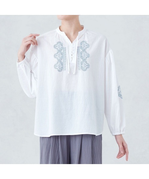 MOOMIN(ムーミン)の「刺しゅうブラウス「ムーミン」(シャツ/ブラウス・レディース・ホワイト・S/M/L/LL)」の5枚目の写真