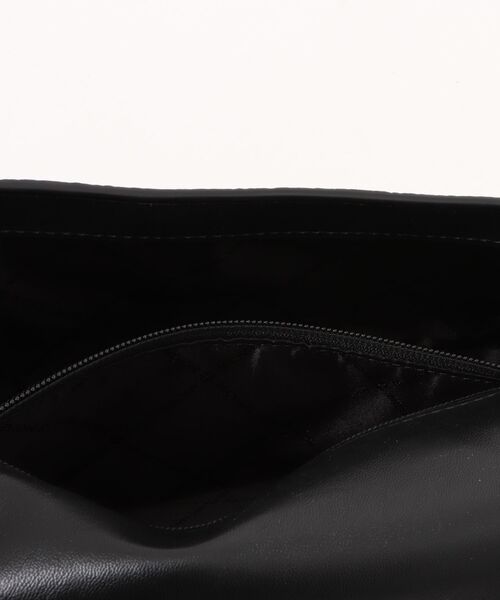 MICHAEL KORS(マイケルコース)の「KACEY MD CONV FLAP SHLDR(ショルダーバッグ・レディース・ブラック・FREE)」の4枚目の写真
