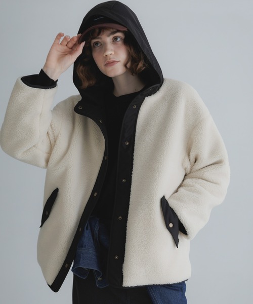 URBAN RESEARCH Sonny Label(アーバンリサーチサニーレーベル)の「リバーシブルボア撥水ショートコート(その他アウター・レディース・ブラック/チャコールグレー/アイボリー・FREE)」の15枚目の写真