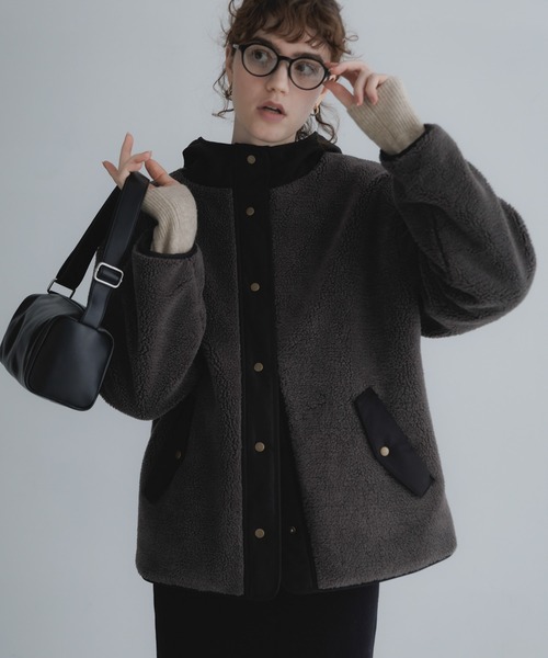 URBAN RESEARCH Sonny Label(アーバンリサーチサニーレーベル)の「リバーシブルボア撥水ショートコート(その他アウター・レディース・ブラック/チャコールグレー/アイボリー・FREE)」の18枚目の写真