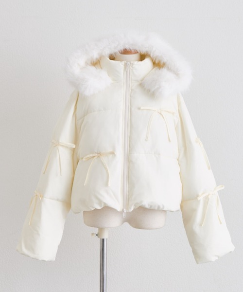 OLIVE des OLIVE(オリーブデオリーブ)の「Snow fur ショートエコダウン(ダウンジャケット/コート・レディース・アイボリー/ピンク/ブラック/ドット・FREE)」の1枚目の写真