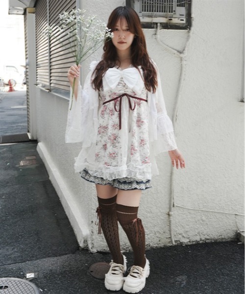 myu:loret(ミュウロレット)の「ミニフラワーキャミチュニック(チュニック・レディース・ブラック/ホワイト・FREE)」の10枚目の写真