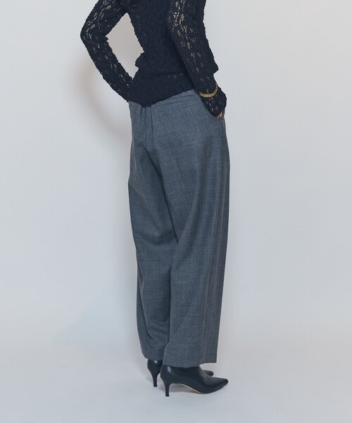 1er Arrondissement(プルミエアロンディスモン)の「カーブテーパードパンツ(その他パンツ・レディース・チャコールグレー・36/38)」の15枚目の写真