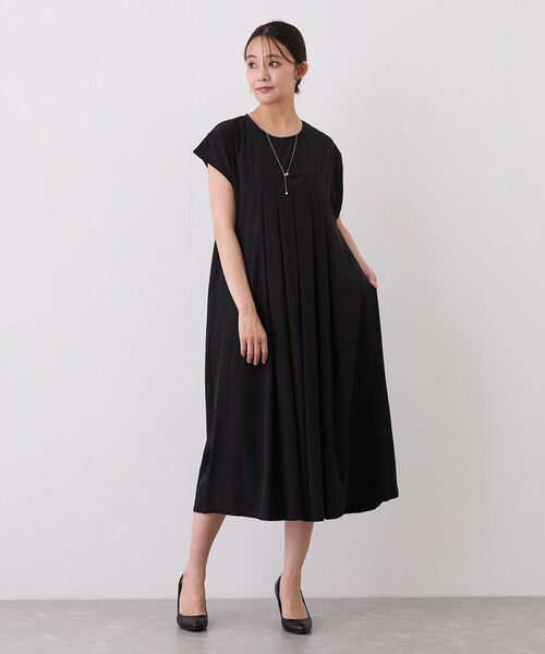 Jayro(ジャイロ)の「フレンチ袖タックワンピース(ワンピース・レディース・ブラック/ブラウン/チャコールグレー・M)」の4枚目の写真