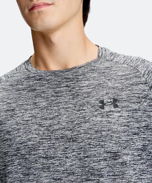UNDER ARMOUR(アンダーアーマー)の「UAテック ショートスリーブ Tシャツ (トレーニング/メンズ)(Tシャツ/カットソー・メンズ・ブラック系その他・M/XL/L/S/3XL)」の4枚目の写真