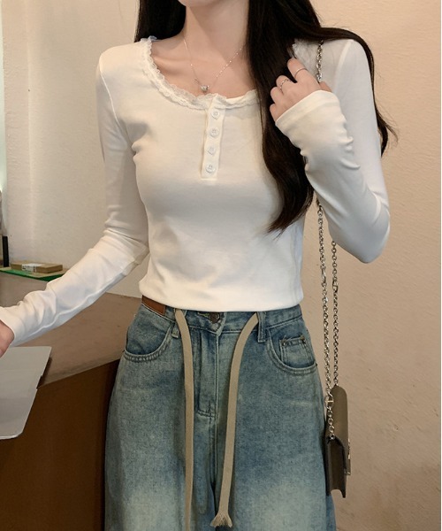 WEGO（ウィゴー）の「ヘンリーネックフリルベーシックロングTシャツ/カットソー（Tシャツ/カットソー・レディース・ブラック/ホワイト・LARGE/MEDIUM）」の14枚目の写真