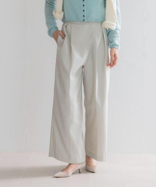 URBAN RESEARCH ROSSO WOMEN(アーバンリサーチ ロッソ)の「タックデザインパンツ(その他パンツ・レディース・ブラック/ライトベージュ・36/38)」の15枚目の写真