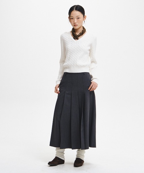 GENERAL IDEA(ジェネラルアイデア)の「【GENERAL IDEA】GNRLロゴウールケーブルVネックニットプルオーバー / WOOL CABLE V-NECK PULLOVER(ニット/セーター・レディース・グレー/ホワイト/ネイビー/ブラック・S/M/L)」の8枚目の写真