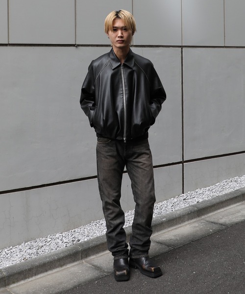 CONZ(コンズ)の「balloon blouson vintage faux leather(ブルゾン・メンズ・ブラック/ダークブラウン・2/1/3)」の7枚目の写真