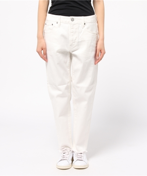 MOUSSY（マウジー）の「WHT fringe cropped Tapered（その他パンツ・レディース・ホワイト・23inch/24inch/25inch/26inch/27inch）」の2枚目の写真