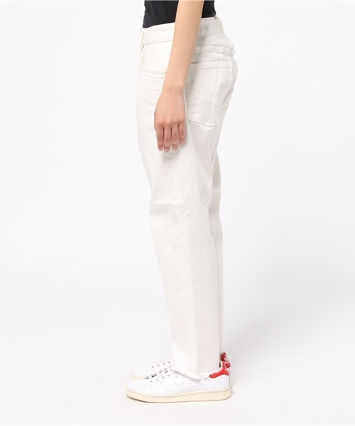MOUSSY（マウジー）の「WHT fringe cropped Tapered（その他パンツ・レディース・ホワイト・23inch/24inch/25inch/26inch/27inch）」の3枚目の写真