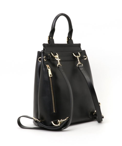 Banner Barrett（バナーバレット）の「Le vernis レザーバックパック（バックパック/リュック・レディース・ブラック/キャメル・FREE）」の3枚目の写真