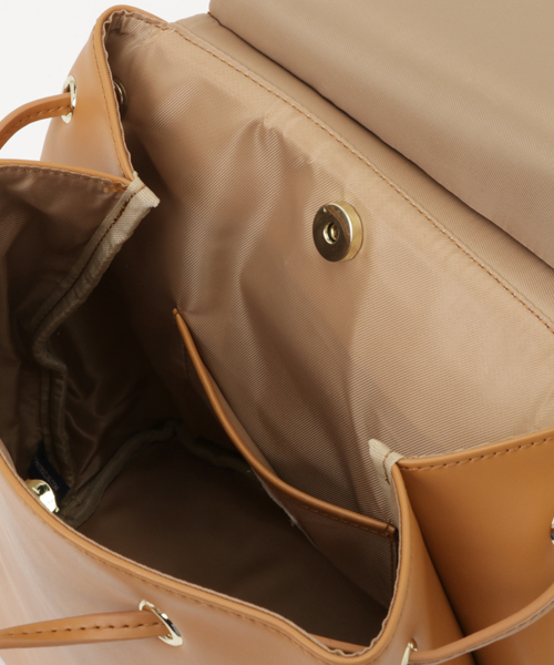 Banner Barrett（バナーバレット）の「Le vernis レザーバックパック（バックパック/リュック・レディース・ブラック/キャメル・FREE）」の9枚目の写真