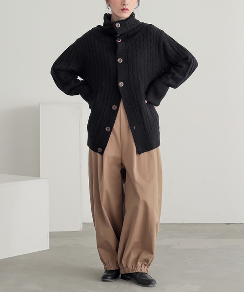 osharewalker(オシャレウォーカー)の「『ケーブルニットカーディガン』(カーディガン/ボレロ・レディース・グレー/モカ/ブラック/キナリ・FREE)」の16枚目の写真