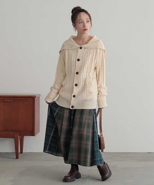 osharewalker(オシャレウォーカー)の「『ケーブルニットカーディガン』(カーディガン/ボレロ・レディース・グレー/モカ/ブラック/キナリ・FREE)」の10枚目の写真