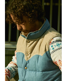 ティーエムティー  17A/W ネイティブ柄 リバーシブル  ダウンベスト TMT（ティーエムティー）の「DENIM REVERSIBLE DOWN VEST