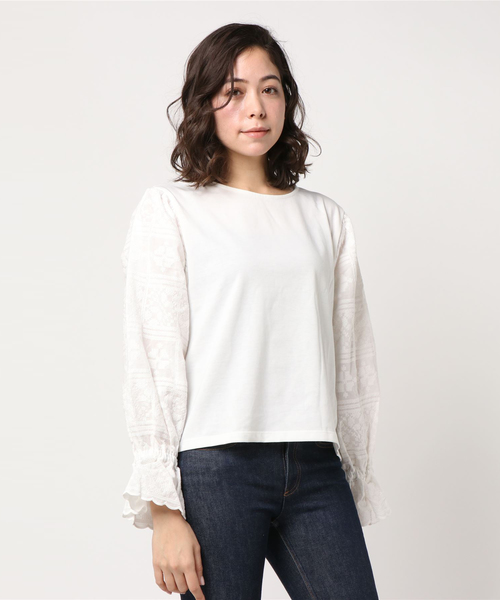 LOWRYS FARM(ローリーズファーム)の「ソデシシュウキリカエプルオーバー 784746 (Tシャツ/カットソー・レディース・ブラック/ベージュ/オフホワイト・LARGE/MEDIUM)」の9枚目の写真