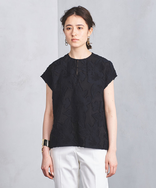 ★ユナイテッドアローズ★カットジャカード スリットネックブラウス　黒 UNITED ARROWS - 【ユナイテッドアローズ】UBCSカットジャカード