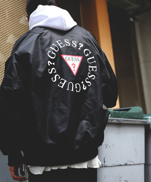 Guess(ゲス)の「WEB限定 Guess/ゲス 別注スーパービッグシルエット サークルロゴ MA-1(MA-1)」|ブラック