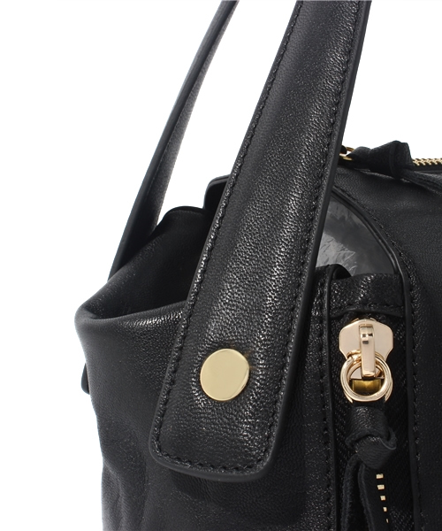 NANO universe（ナノユニバース）の「Dormitory By Hashibami/ラムレザー2WAYBAG（ショルダーバッグ・レディース・ブラック・FREE）」の7枚目の写真