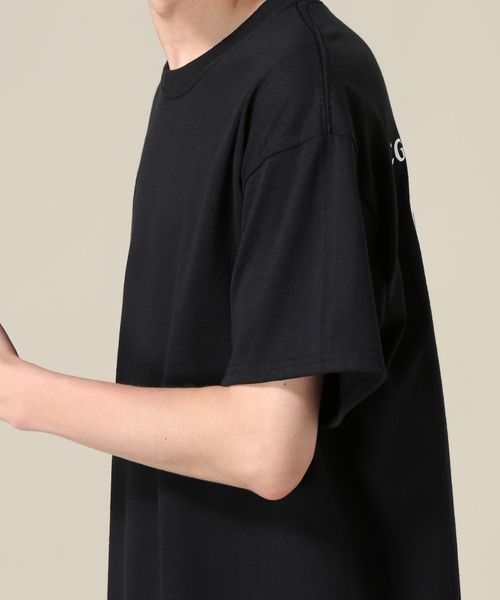 ACME FURNITURE（アクメファニチャー）の「AMCO T SHIRTS ユニセックス（Tシャツ/カットソー・レディース・ホワイト/ブラック・SMALL/MEDIUM/LARGE/X-SMALL）」の10枚目の写真