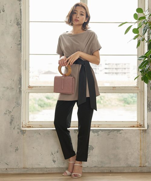 KOBE LETTUCE（コウベレタス）の「フェイクスエードウッドハンドル2wayショルダーハンドバッグ（ハンドバッグ・レディース・ブラック/グレー/ピンク・FREE）」の16枚目の写真