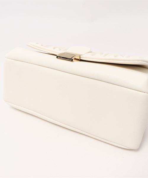 fifth（フィフス）の「デザインフラップショルダーバッグ（ショルダーバッグ・レディース・ホワイト/モカ/スモークピンク・FREE）」の4枚目の写真