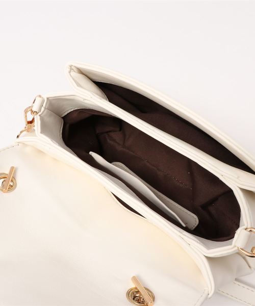 fifth（フィフス）の「デザインフラップショルダーバッグ（ショルダーバッグ・レディース・ホワイト/モカ/スモークピンク・FREE）」の6枚目の写真