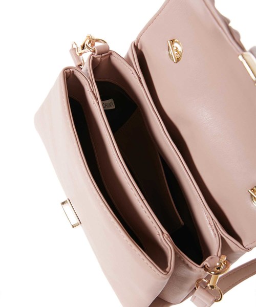 fifth（フィフス）の「デザインフラップショルダーバッグ（ショルダーバッグ・レディース・ホワイト/モカ/スモークピンク・FREE）」の7枚目の写真