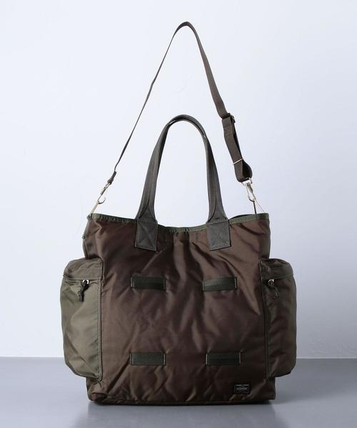 PORTER（ポーター）の「＜PORTER（ポーター）＞ FORCE 2WAY TOTE（ショルダーバッグ・メンズ・ブラック/オリーブ・FREE）」の4枚目の写真